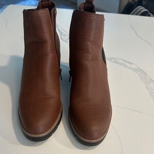 Naturalizer Chestnut Ankle Booties